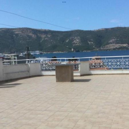 Maria'S Roomstudios Apartments Flats To Let Seaside Heart City Chantzara Spyropoulos イグメニツァ エクステリア 写真