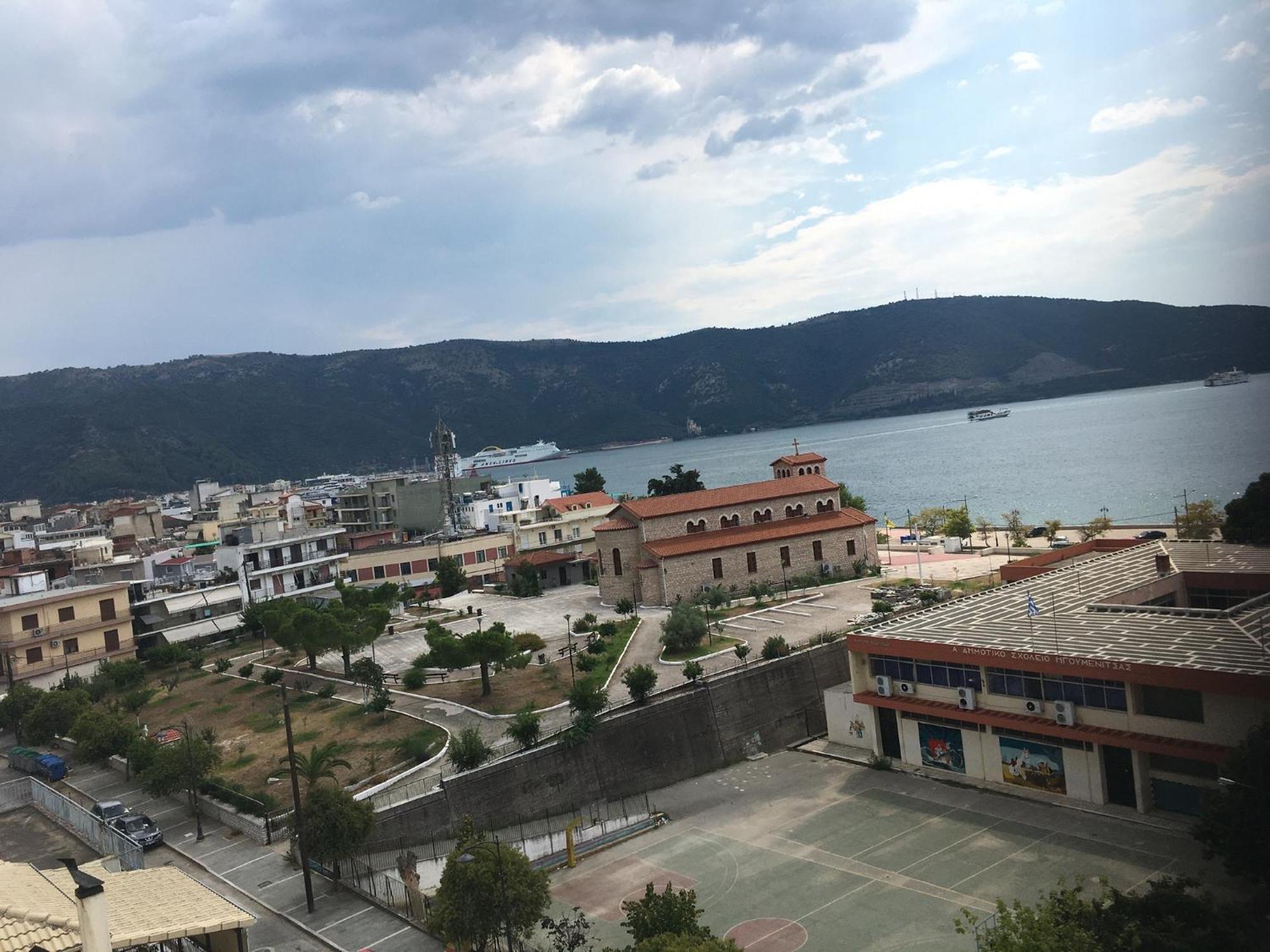 Maria'S Roomstudios Apartments Flats To Let Seaside Heart City Chantzara Spyropoulos イグメニツァ エクステリア 写真