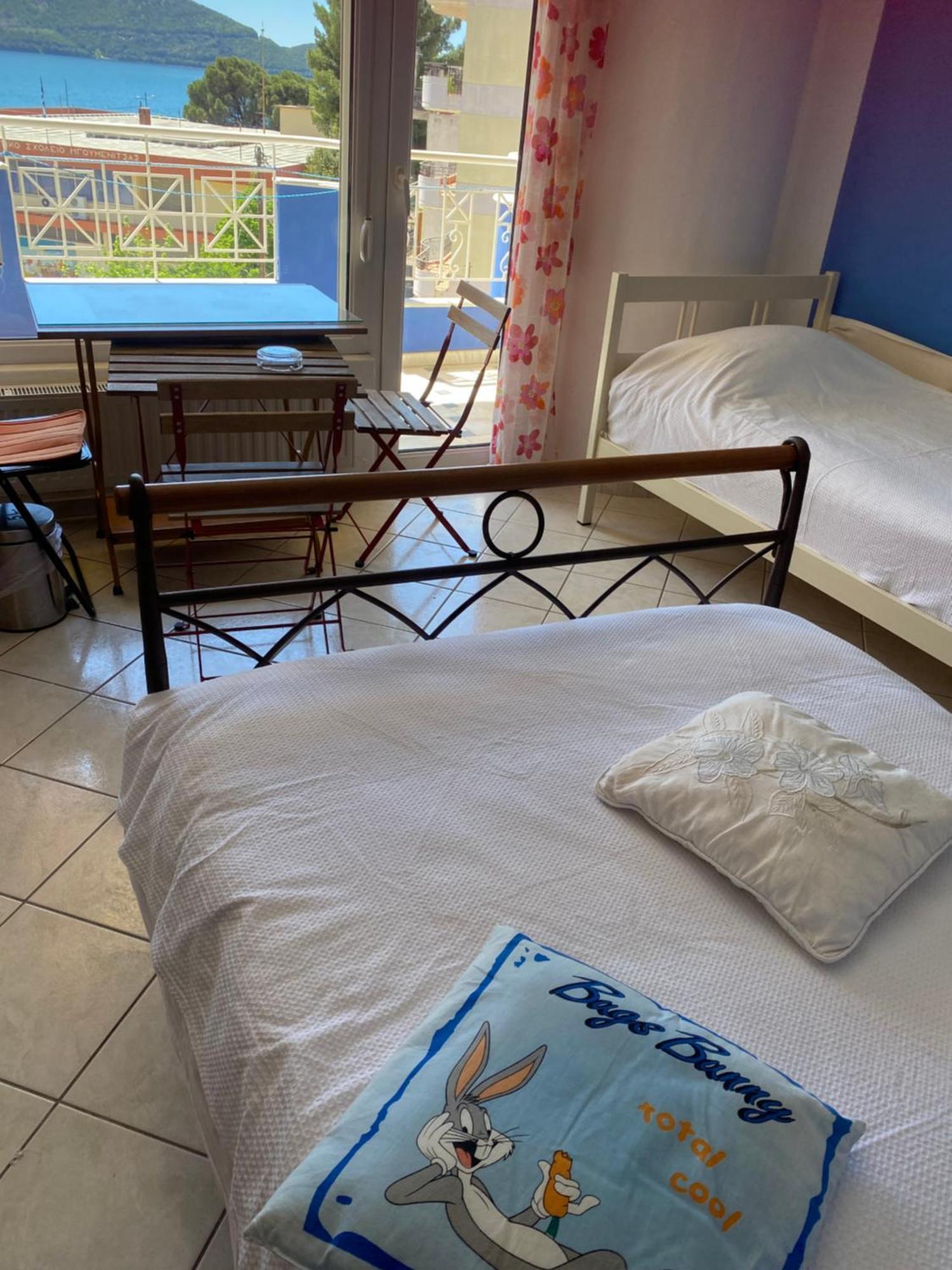 Maria'S Roomstudios Apartments Flats To Let Seaside Heart City Chantzara Spyropoulos イグメニツァ エクステリア 写真