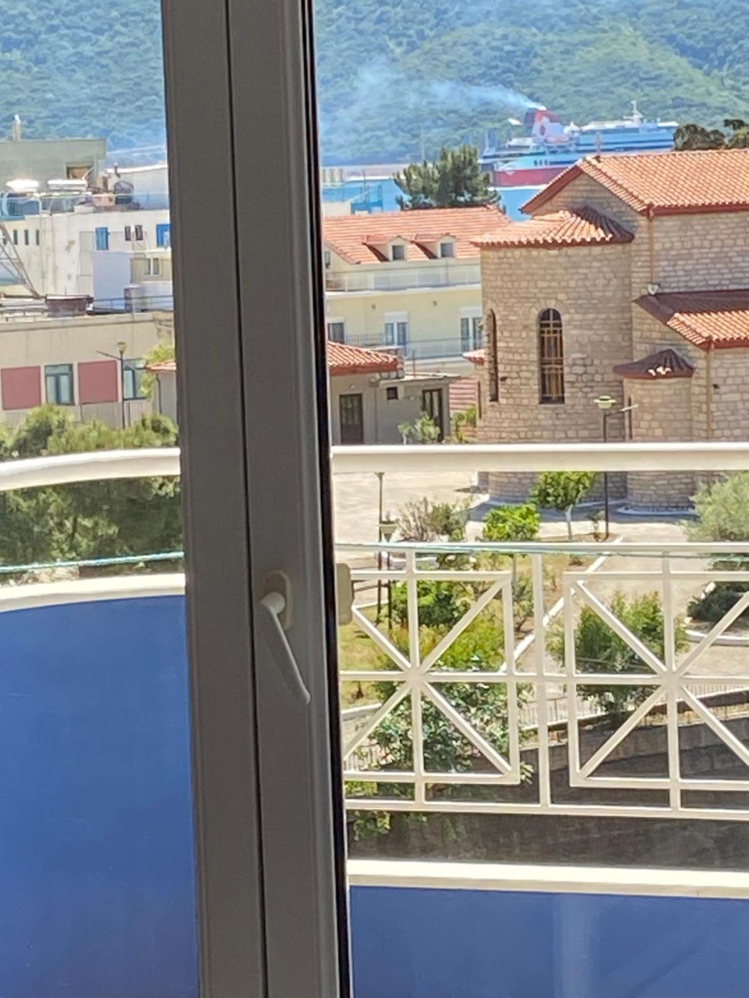Maria'S Roomstudios Apartments Flats To Let Seaside Heart City Chantzara Spyropoulos イグメニツァ エクステリア 写真